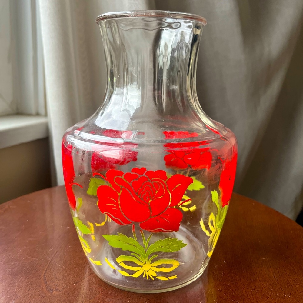 Vintage Clear Glass Bouquet
Flower Vase Red Rose Decor